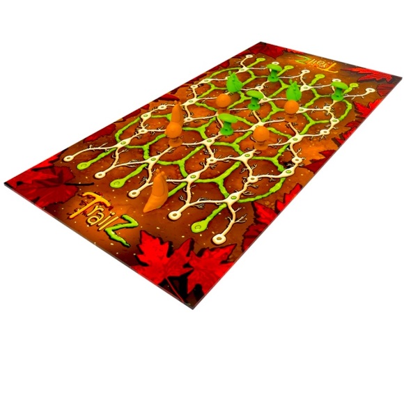TRAILZ 🐌 Slugs and Shrooms 🍄 Strategy Board Game - Picture 3 of 3